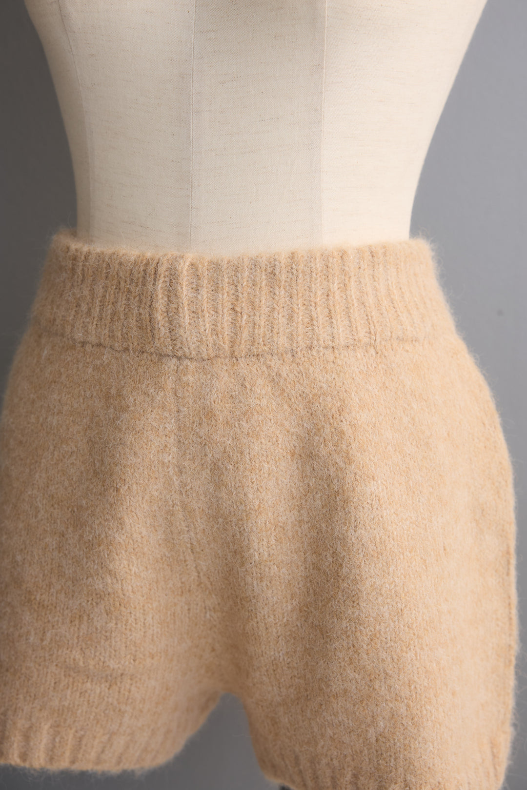 [予約]スキッパーリブニットセットアップ